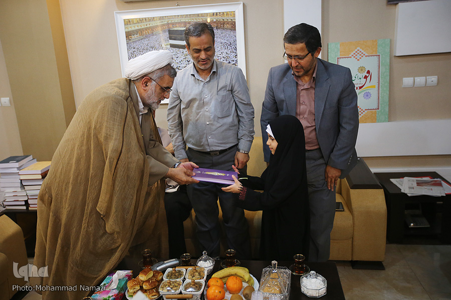 تأکید بر راهاندازی «کانون نونهالان حافظ قرآنی» تأکید بر راهاندازی «کانون نونهالان حافظ قرآنی»