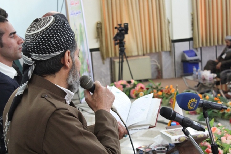 برگزاری همایش«سادات روحانی» در کردستان + عکس