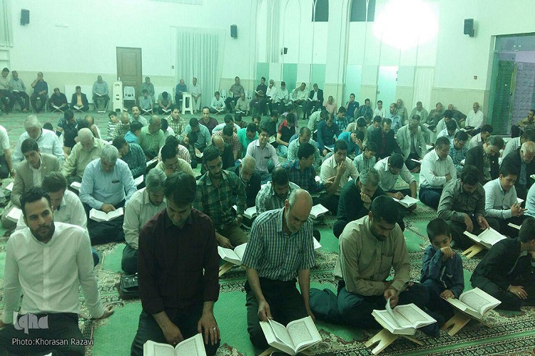 مسجد غدیرباباعلی؛ میزبان جلسه محبان قرآن و عترت + عکس مسجد غدیرباباعلی؛ میزبان جلسه محبان قرآن و عترت + عکس
