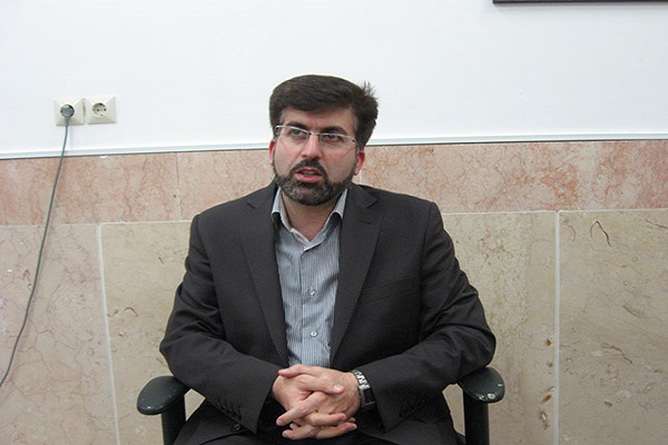 دومین نمونه لباس متحدالشکل قاریان و نظرات موافق و مخالف + عکس دومین نمونه لباس متحدالشکل قاریان و نظرات موافق و مخالف + عکس