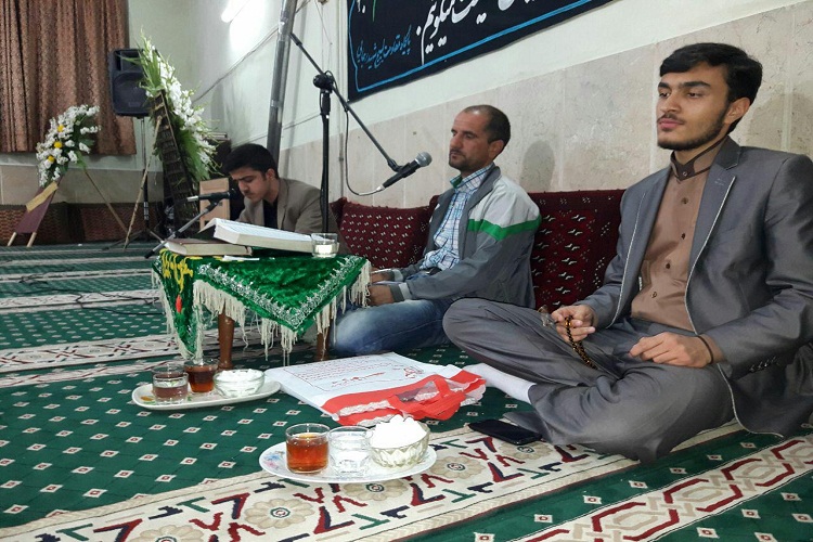 جلسه آموزشی قرآن کریم در مشهد برگزار شد