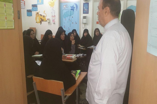 بازدید کارشناس امور قرآنی از مؤسسه نورالثقلین زاهدان بازدید کارشناس امور قرآنی از مؤسسه نورالثقلین زاهدان