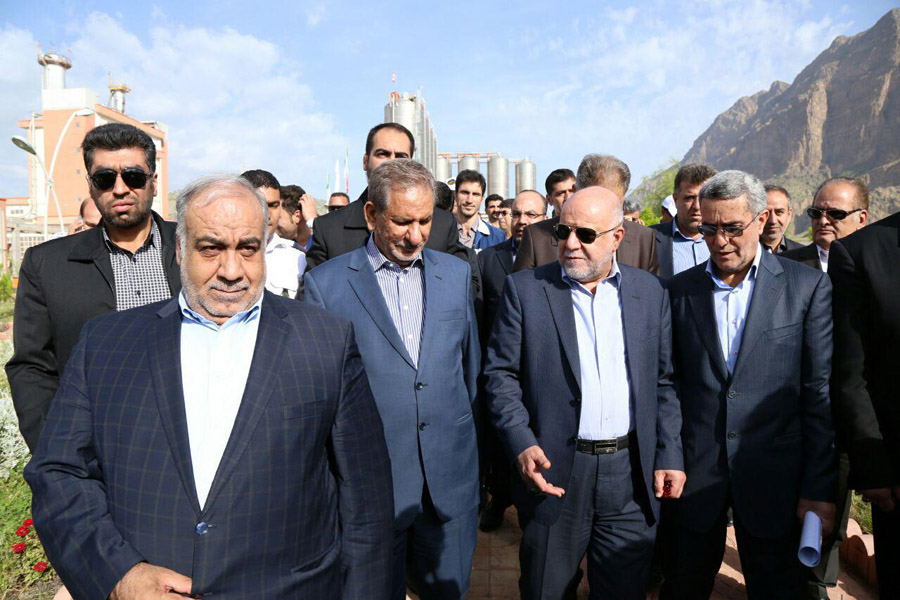 عملیاتی کردن اقتصاد مقاومتی؛ مهمترین برنامه دولت در سال 95