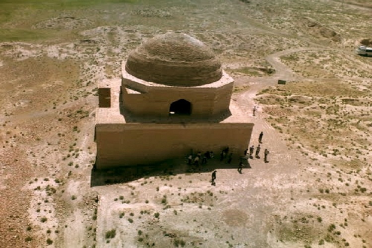 مقبره ارسلان جاذب؛کهن‌ترین بنای دوران اسلامی خراسان