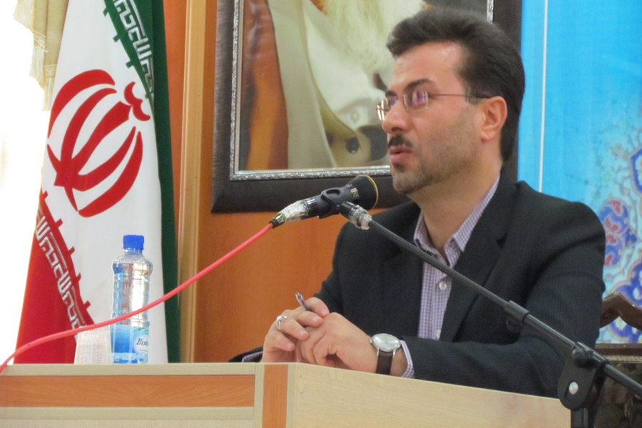 نشست طلاب و نخبگان تحت پوشش کمیته امداد لرستان برگزار شد.