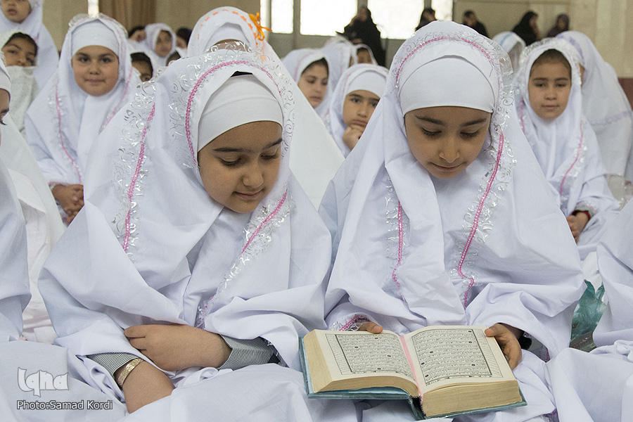 مراسم جشن تکلیف دانش آموزان دختر - مصلی کرج