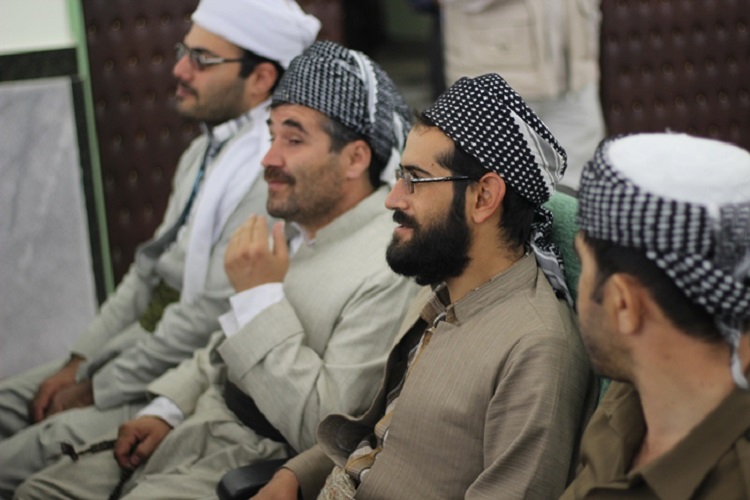 همایش «تجلیل از آثار و پایان نامه های تقریب» از لنز دوربین