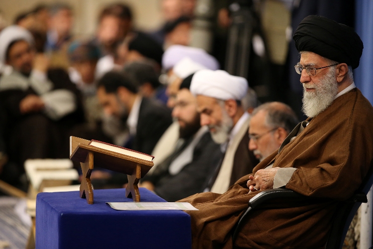 واقعیات زندگی مسلمانان فاصله زیادی با قرآن دارد/ تبیین و مبارزه برای روشنگری؛ مهمترین وظیفه امروز واقعیات زندگی مسلمانان فاصله زیادی با قرآن دارد/ تبیین و مبارزه برای روشنگری؛ مهمترین وظیفه امروز