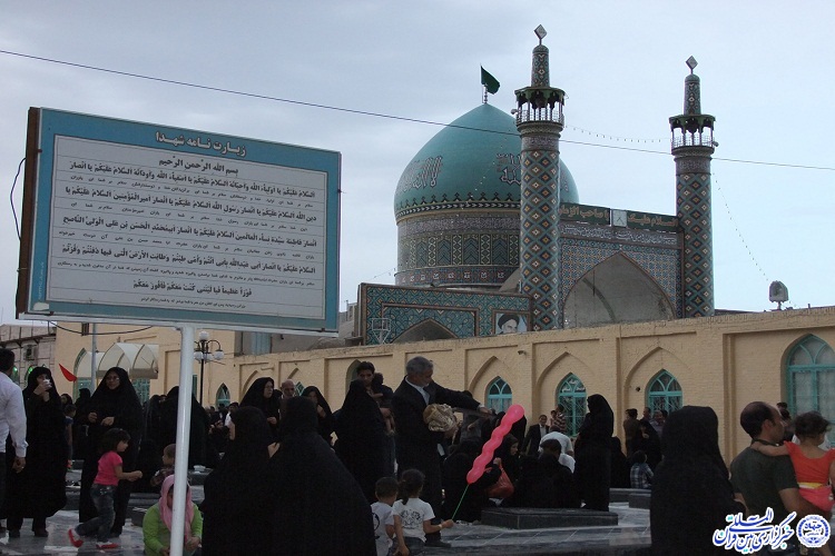 گروه اجتماعی: چراغ، برات در کاشمر روشن شد/آیینی در همنشینی با مردگان
