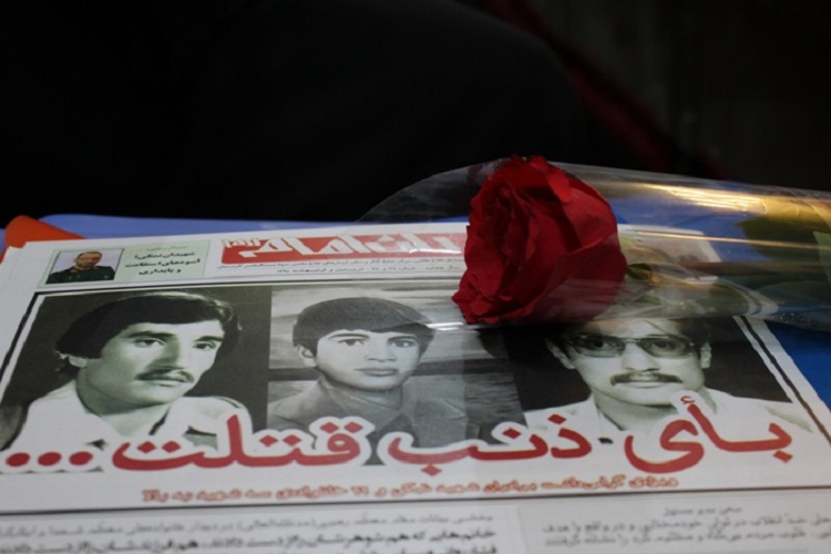 یادواره برادران شهید نمکی و جلوههای ایثار و مقاومت + عکس یادواره برادران شهید نمکی و جلوههای ایثار و مقاومت + عکس