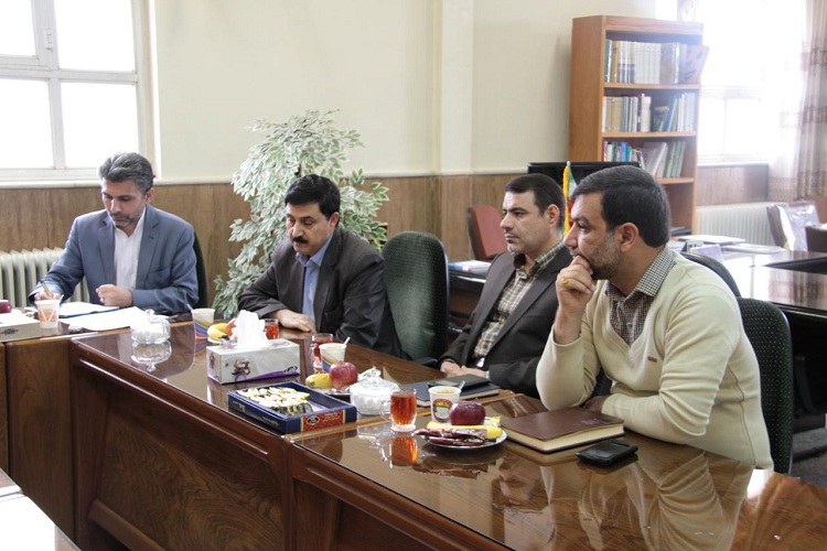 دومین نشست هم‌افزایی واحدهای تابعه وزارت فرهنگ در استان مرکزی برگزار شد