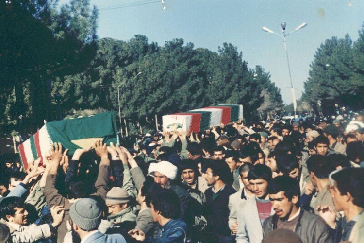 در حال تکمیل//