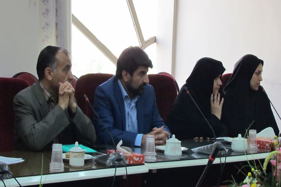 اولین جلسه کمیته حقوق شهروندی لرستان در سال 95 تشکیل شد