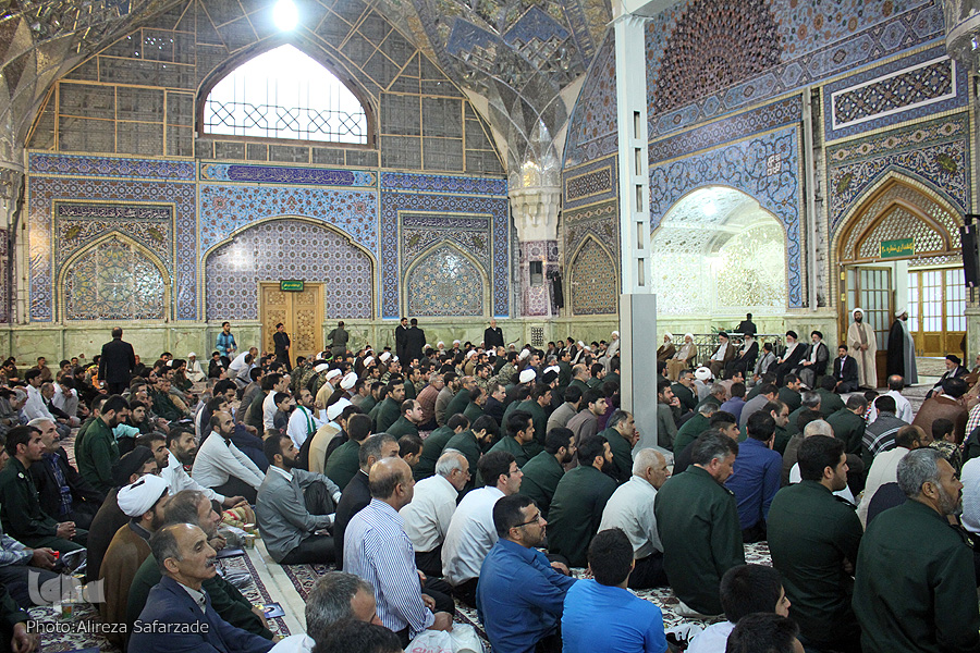 برگزاری مراسم بزرگداشت سالروز ارتحال امام خمینی(ره) در حرم رضوی