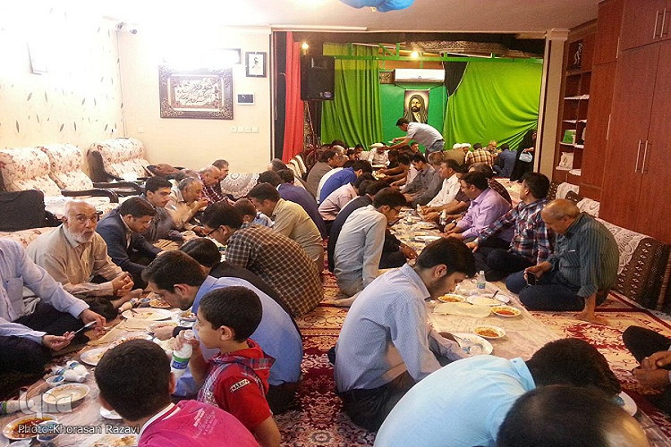 جلسه هیئت مذهبی قاریان قرآن مشهد، گامی برای پیوند نسل قدیم و جدید قرآنی