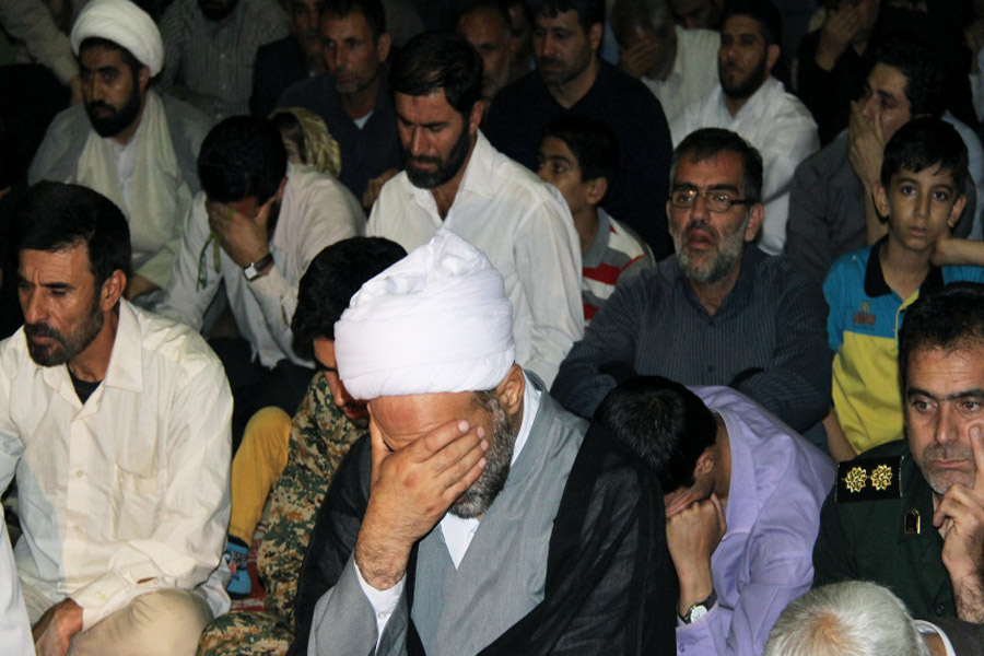 مراسم وداع با پیکر شهید مدافع حرم در کوهدشت + عکس