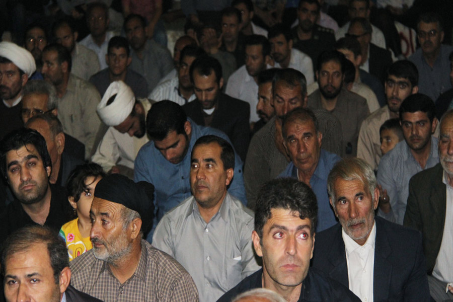 مراسم وداع با پیکر شهید مدافع حرم در کوهدشت + عکس