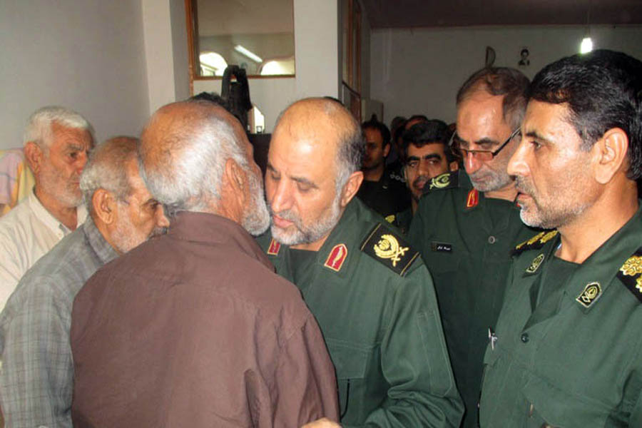 دیدار مسئولان سپاه لرستان با خانواده شهید مدافع حرم