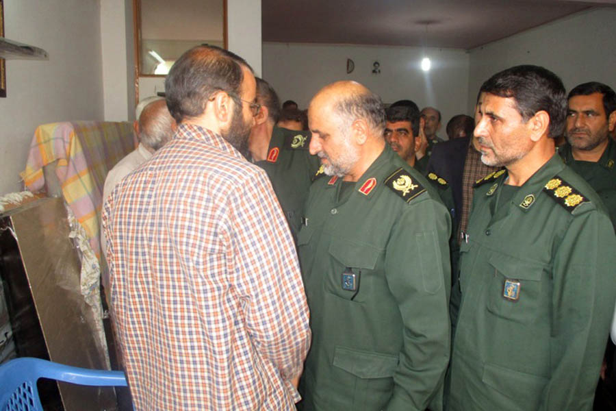 دیدار مسئولان سپاه لرستان با خانواده شهید مدافع حرم