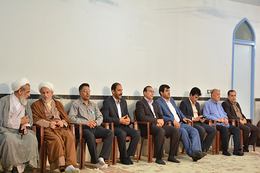 محفلی قرآنی در لرستان که رمضان امسال 9 ساله شد + عکس محفلی قرآنی در لرستان که رمضان امسال 9 ساله شد + عکس
