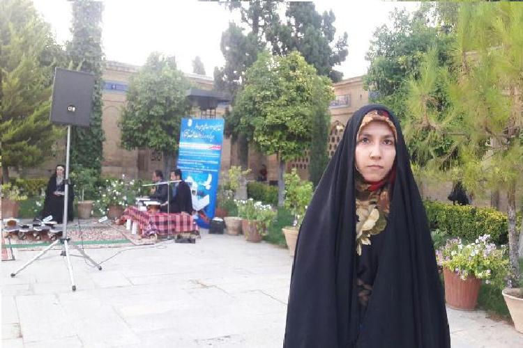 هنرنمایی غزل‌خوانان و قاریان در «دولت قرآن»/ حافظیه، ظرفیت تبدیل به مرکز ترویج قرآن را دارد