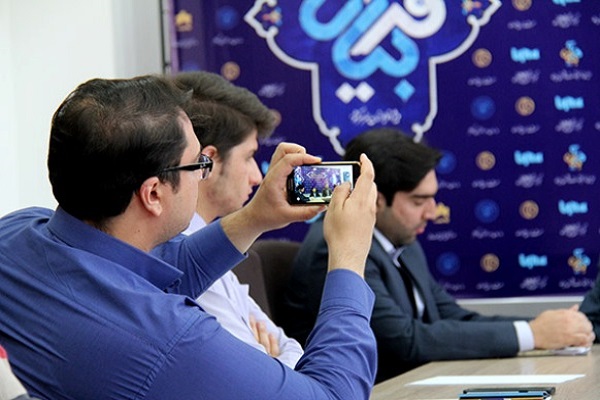 نشست خبری موسسه بینه و رونمایی از پوستر مسابقات بیان