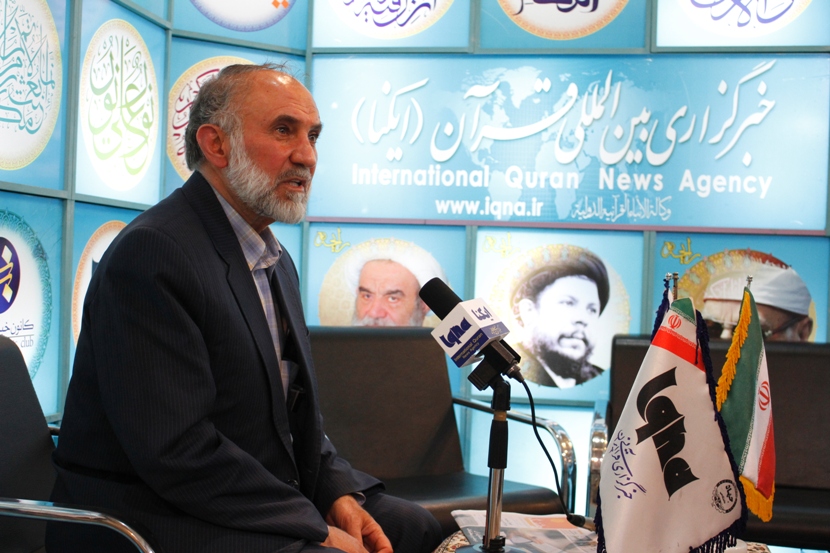 بازدید سیدمحسن میرباقری از غرفه خبرگزاری ایکنا در نمایشگاه