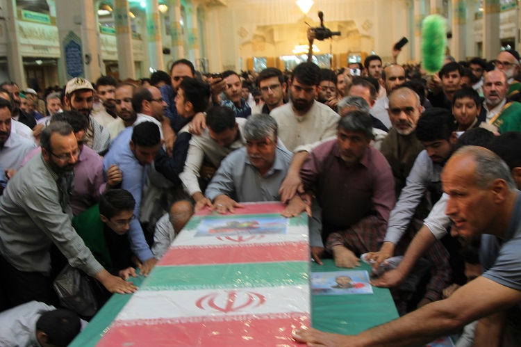 گزارش تصویری از مراسم جز خوانی وتشییع 6 مدافع حرم