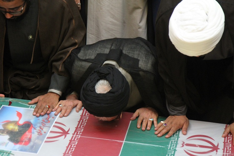 گزارش تصویری از مراسم جز خوانی وتشییع 6 مدافع حرم