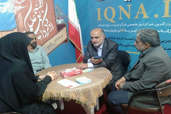 غرفه ایکنا و مرکز فعالیت‌های قرآنی جهاد واحد اصفهان در نمایشگاه قرآن+تصاویر