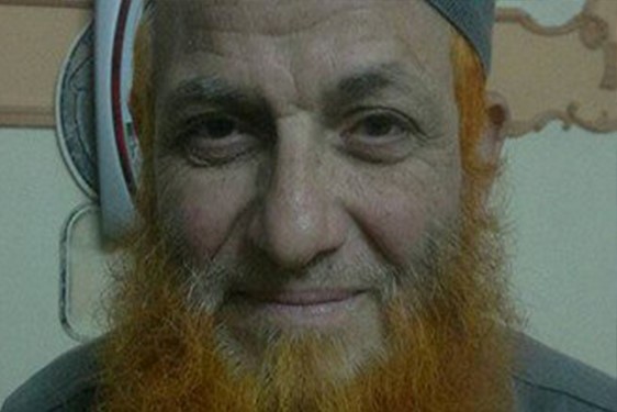 مبلغ سلفی مصر: نماز صبح مصری‌ها باطل است