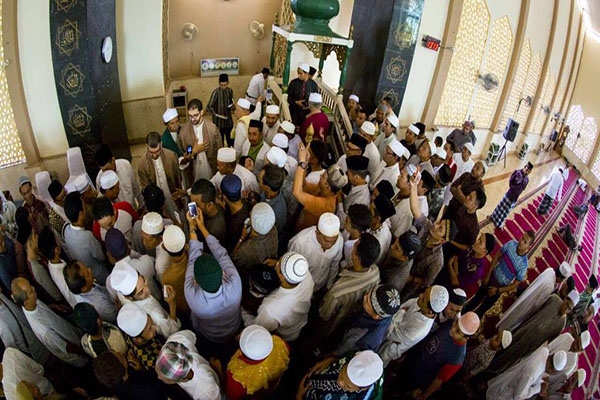 محافل قرآنی رمضانیه در اندونزی + عکس