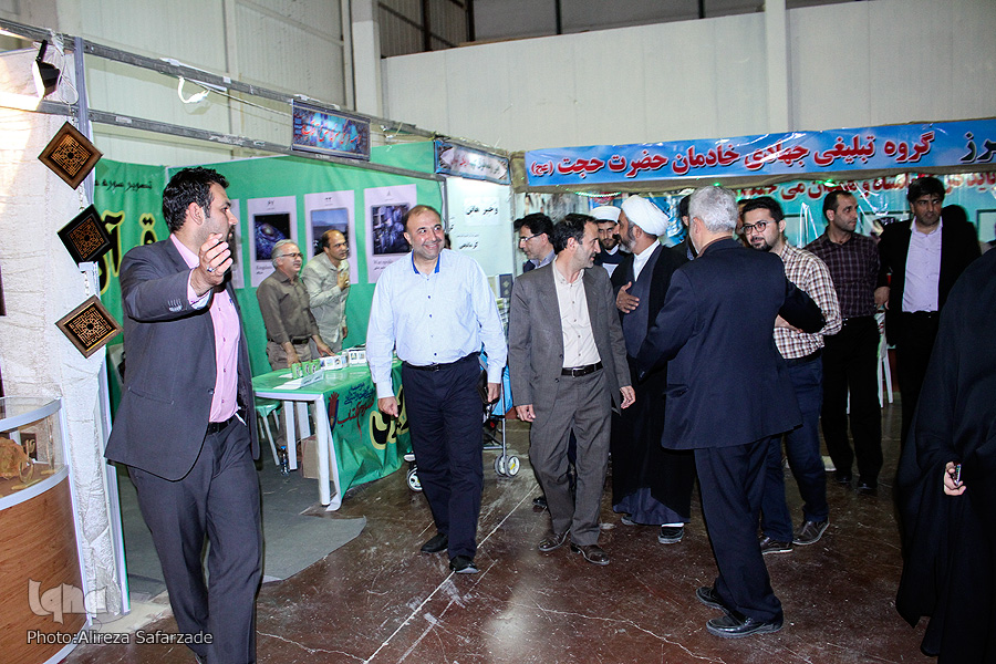 بازدید رئیس جهاددانشگاهی خراسان رضوی از نمایشگاه قرآن مشهد