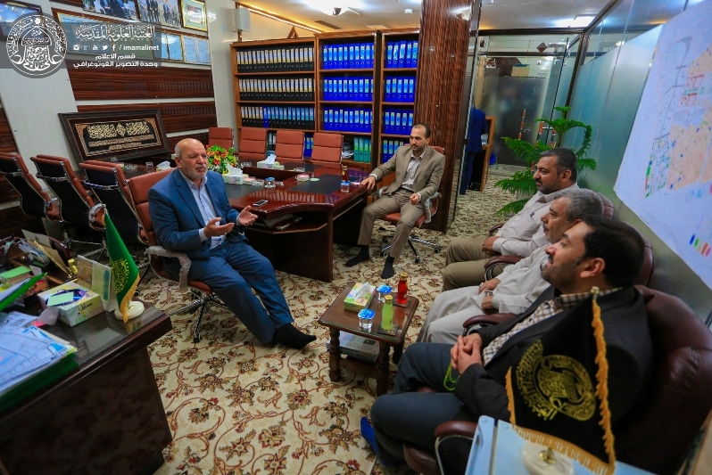 تجلیل آستان علوی از نیکوکاران سمنانی