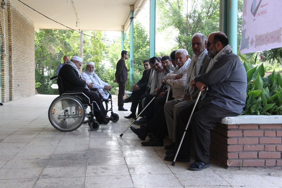 رونمایی وصیت‌نامه شهید «حیدریان» با حضور وزیر کشور  در لرستان + عکس