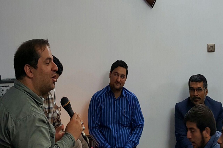 جلسه دارالقرآن و عترت علی بن موسی الرضا(ع) در مشهد برگزار شد جلسه دارالقرآن و عترت علی بن موسی الرضا(ع) در مشهد برگزار شد