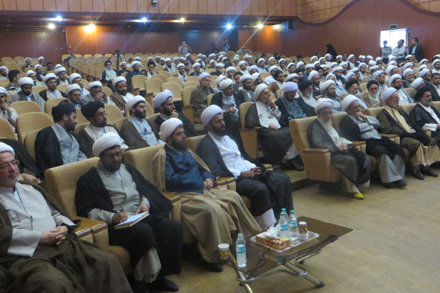 برگزاری همایش «طلایه‌داران تبلیغ» در لرستان