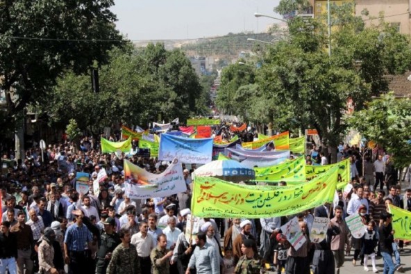راهپیمایی روزه‌داران سنندجی در دفاع از ملت مظلوم فلسطین از نگاه دوربین