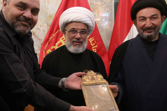 هدیه آستان علوی به موزه امام حسین(ع)