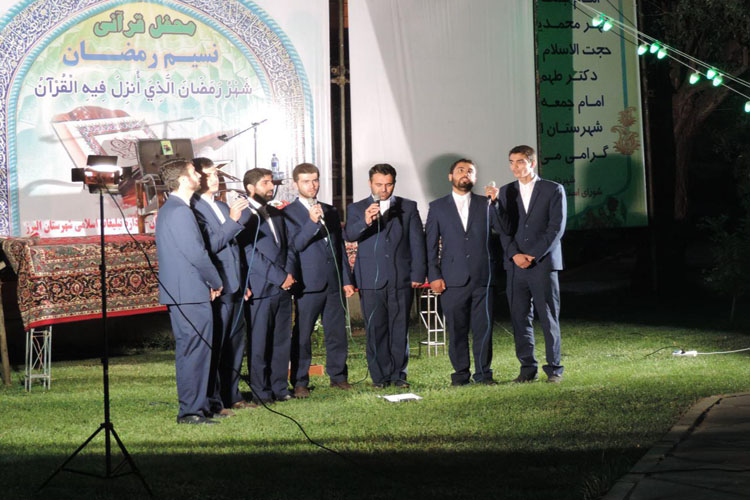 محفل انس با قرآن در بوستان امام علی(ع) شهر بیدستان برگزار شد