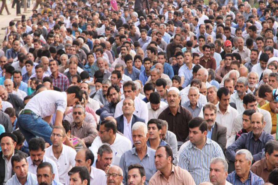 گزارش تصویری اقامه نماز عید سعید فطر در لرستان