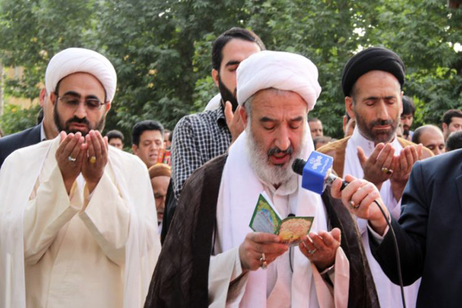 گزارش تصویری اقامه نماز عید سعید فطر در لرستان