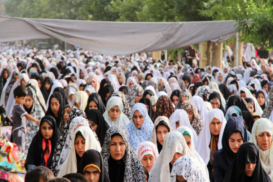 گزارش تصویری اقامه نماز عید سعید فطر در لرستان