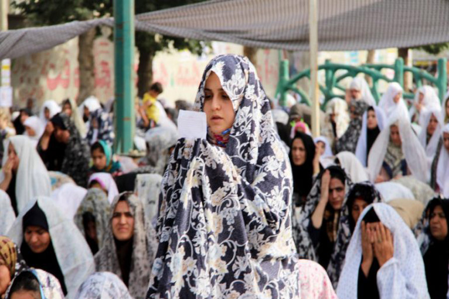 گزارش تصویری اقامه نماز عید سعید فطر در لرستان