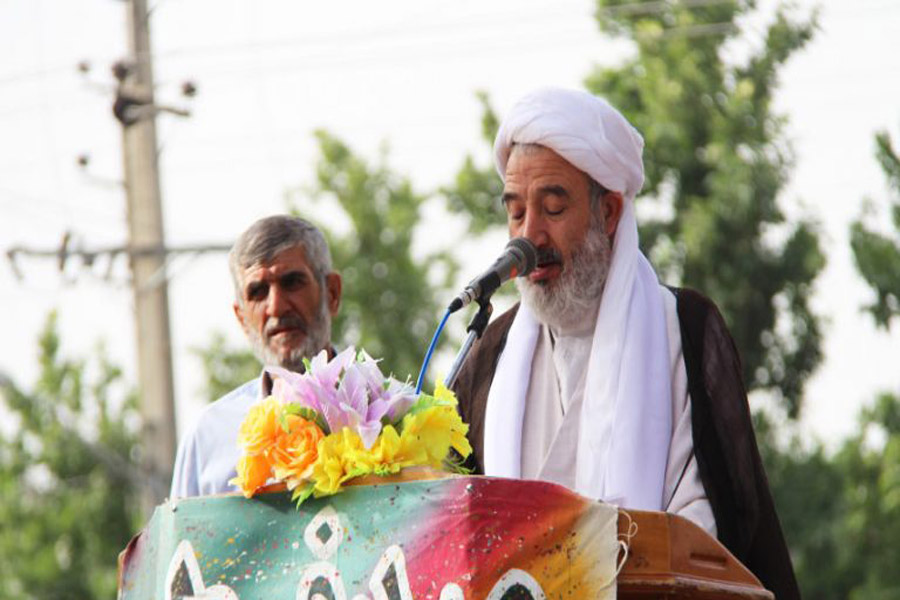گزارش تصویری اقامه نماز عید سعید فطر در لرستان
