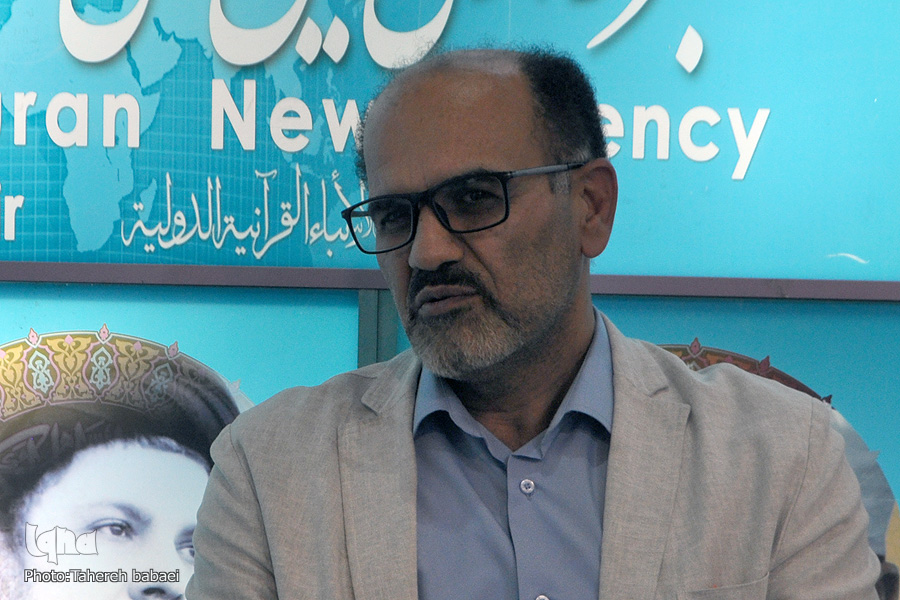 بازدید مدیرکل فرهنگی، اجتماعی وزارت علوم از نمایشگاه قرآن