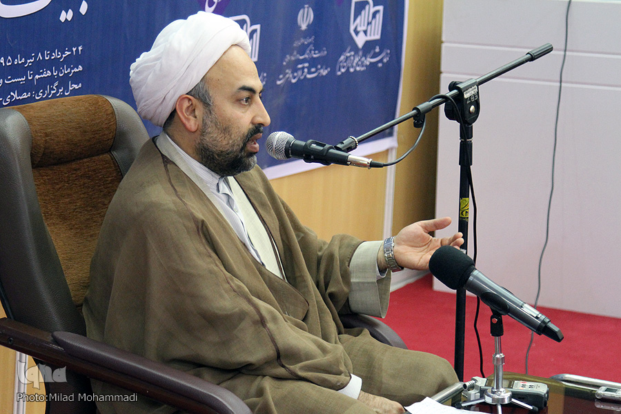رسانه در فهم صحیح قرآن، نقش مؤثر و بی‌بدیلی دارد
