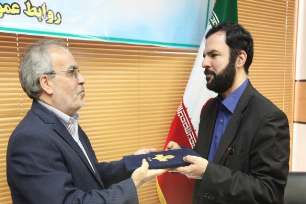 مراسم معارفه مدیر جدید شبکه قرآن سیما برگزار شد + حکم مراسم معارفه مدیر جدید شبکه قرآن سیما برگزار شد + حکم