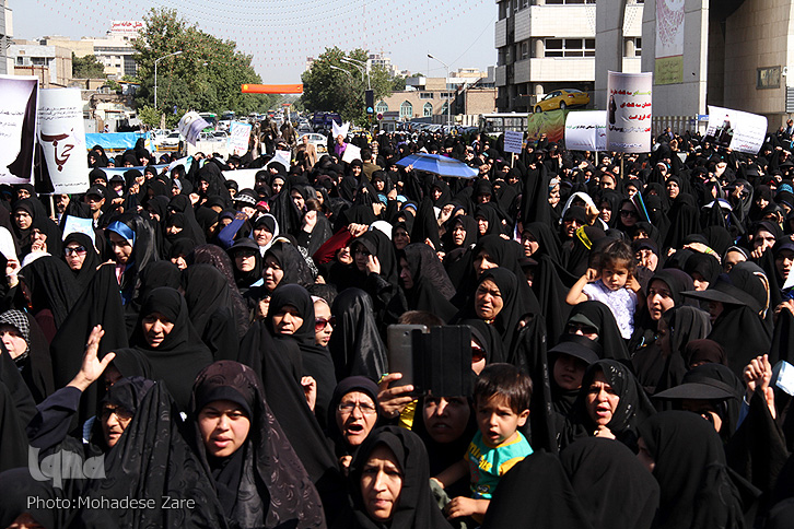 از قیام تا راهپیمایی...