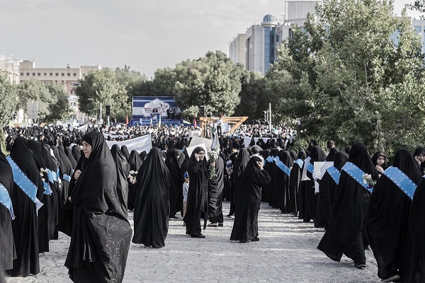 برگزاری راهپیمایی عفاف و حجاب در اصفهان